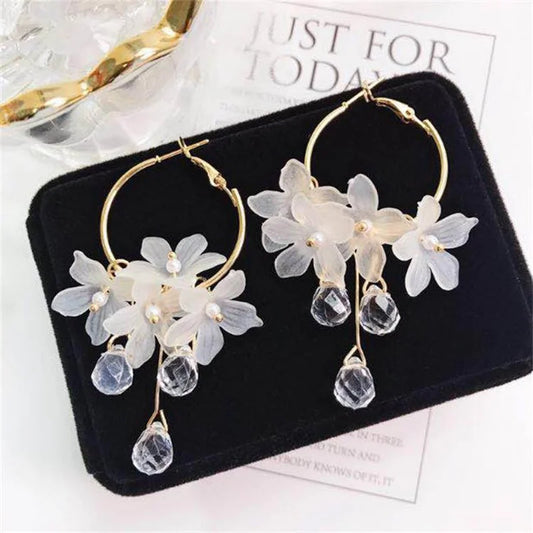 White Acrylic Flower Crystal Earrings