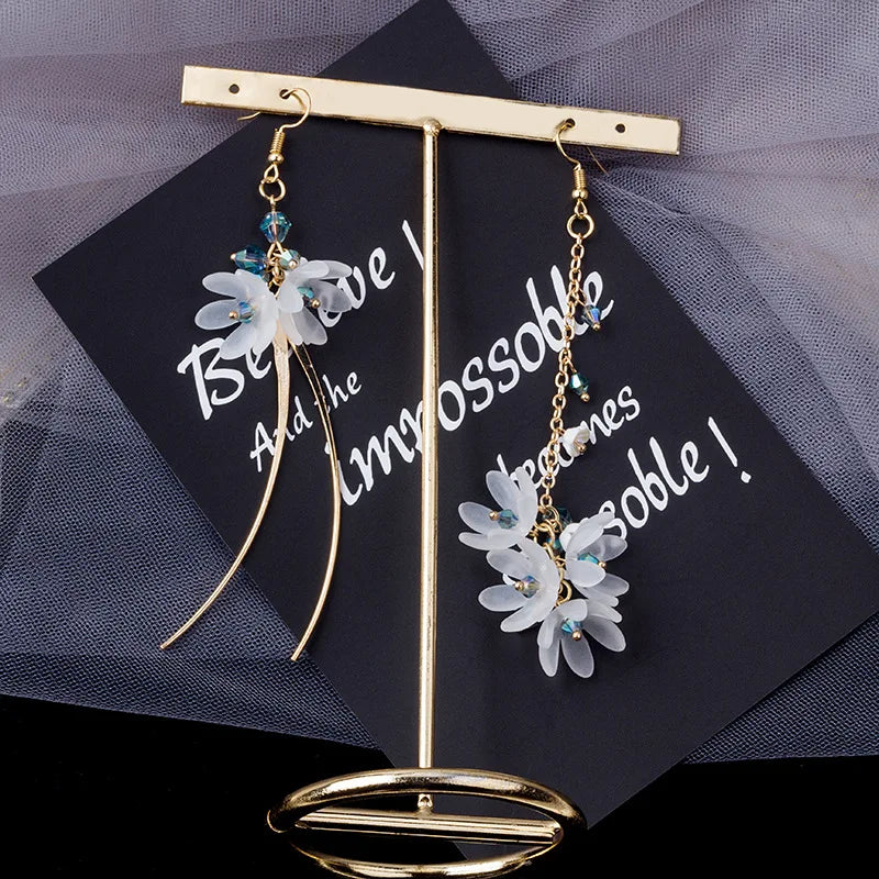 White Acrylic Flower Crystal Earrings