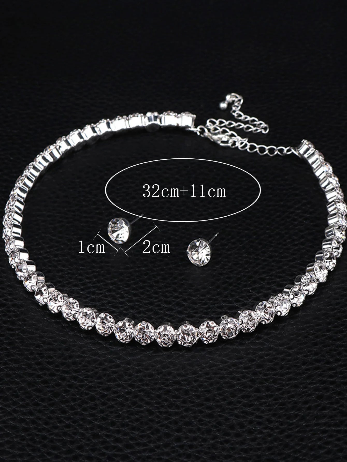4-Piece Minimalist Jewelry Set - Necklace, Earrings & Bracelet Collection