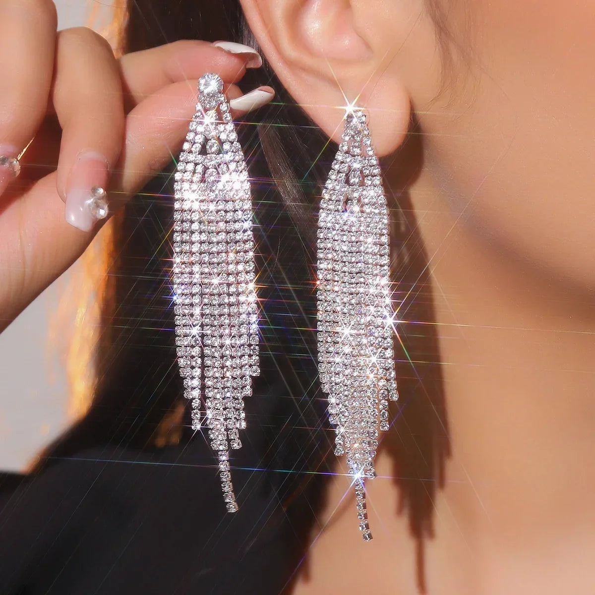 Luxury Custom Color Rhinestone Crystal Long Tassel Earrings for Women Bridal Drop Dangling Earrings Party Wedding Jewelry Gifts