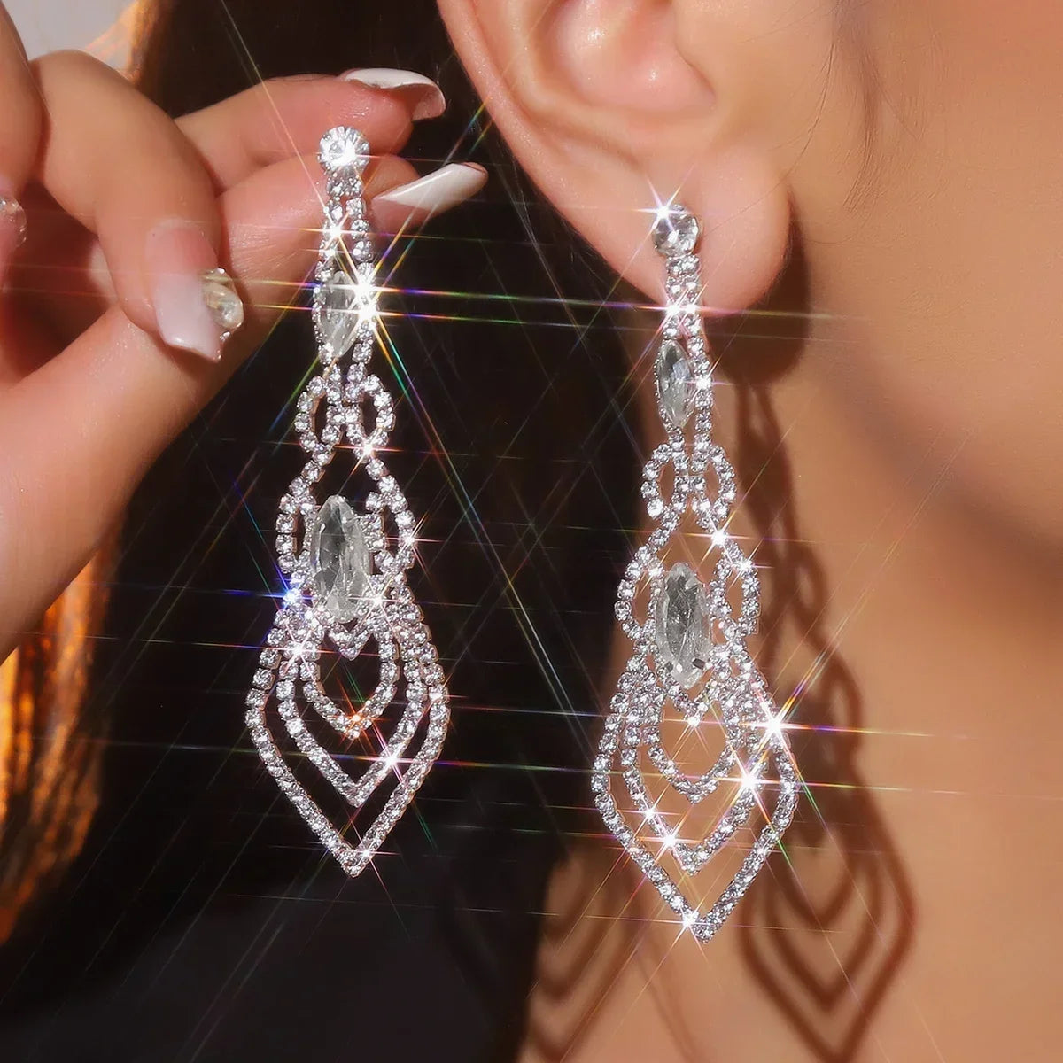 Luxury Custom Color Rhinestone Crystal Long Tassel Earrings for Women Bridal Drop Dangling Earrings Party Wedding Jewelry Gifts