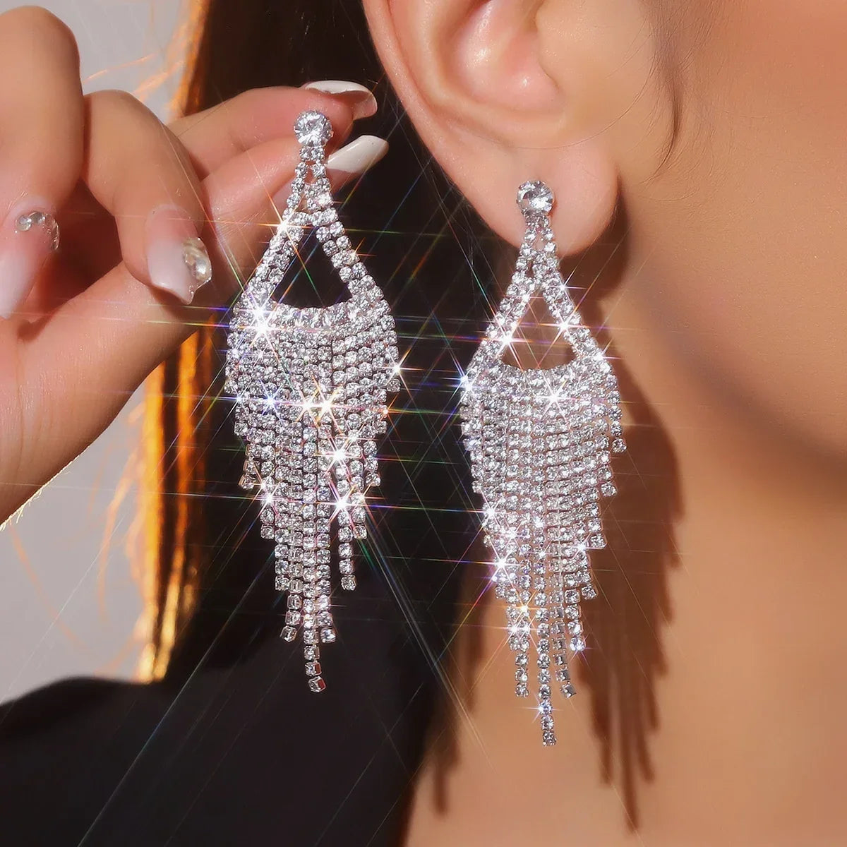 Luxury Custom Color Rhinestone Crystal Long Tassel Earrings for Women Bridal Drop Dangling Earrings Party Wedding Jewelry Gifts