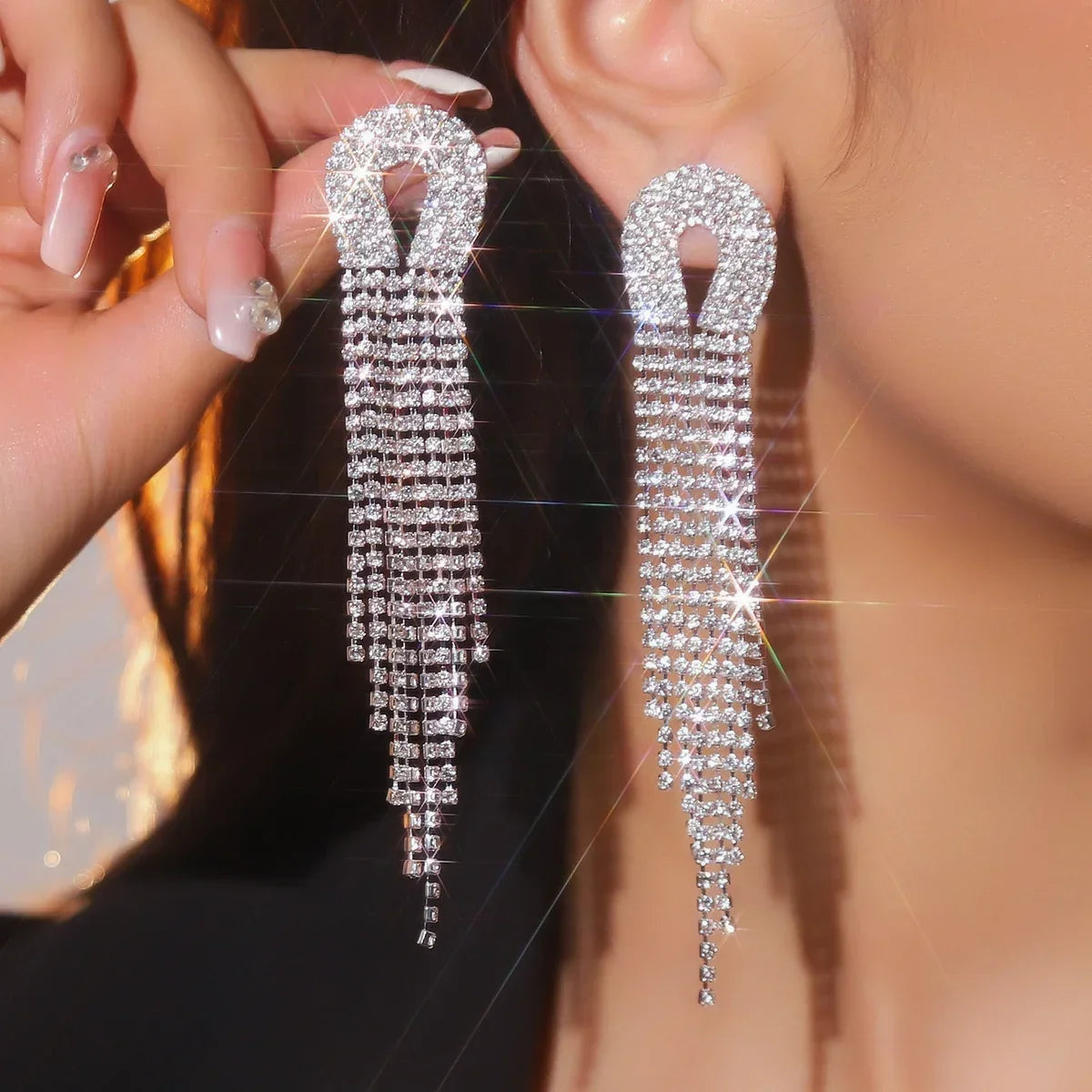 Luxury Custom Color Rhinestone Crystal Long Tassel Earrings for Women Bridal Drop Dangling Earrings Party Wedding Jewelry Gifts