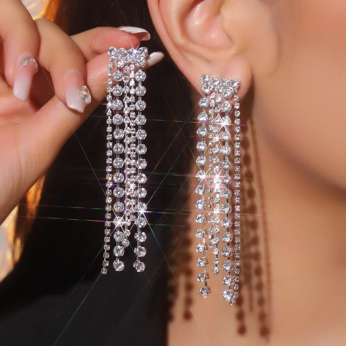 Luxury Custom Color Rhinestone Crystal Long Tassel Earrings for Women Bridal Drop Dangling Earrings Party Wedding Jewelry Gifts