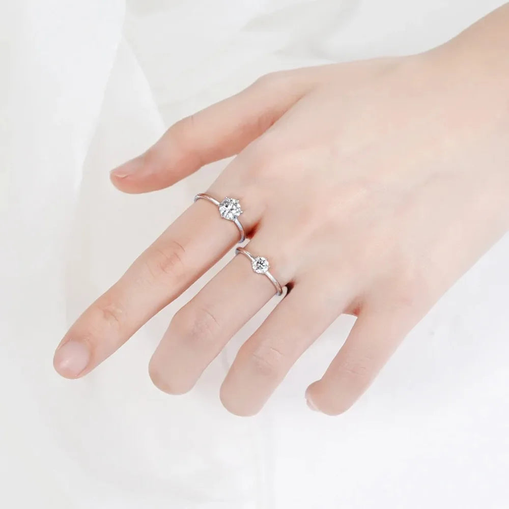 D Color Moissanite Ring in S925 Silver