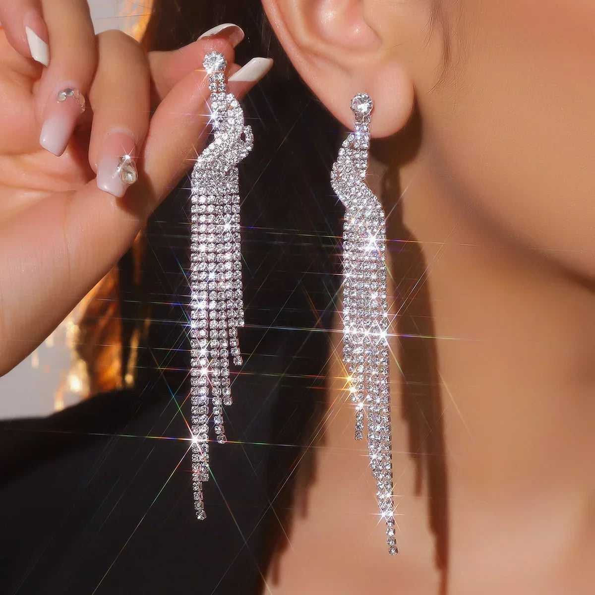 Luxury Custom Color Rhinestone Crystal Long Tassel Earrings for Women Bridal Drop Dangling Earrings Party Wedding Jewelry Gifts