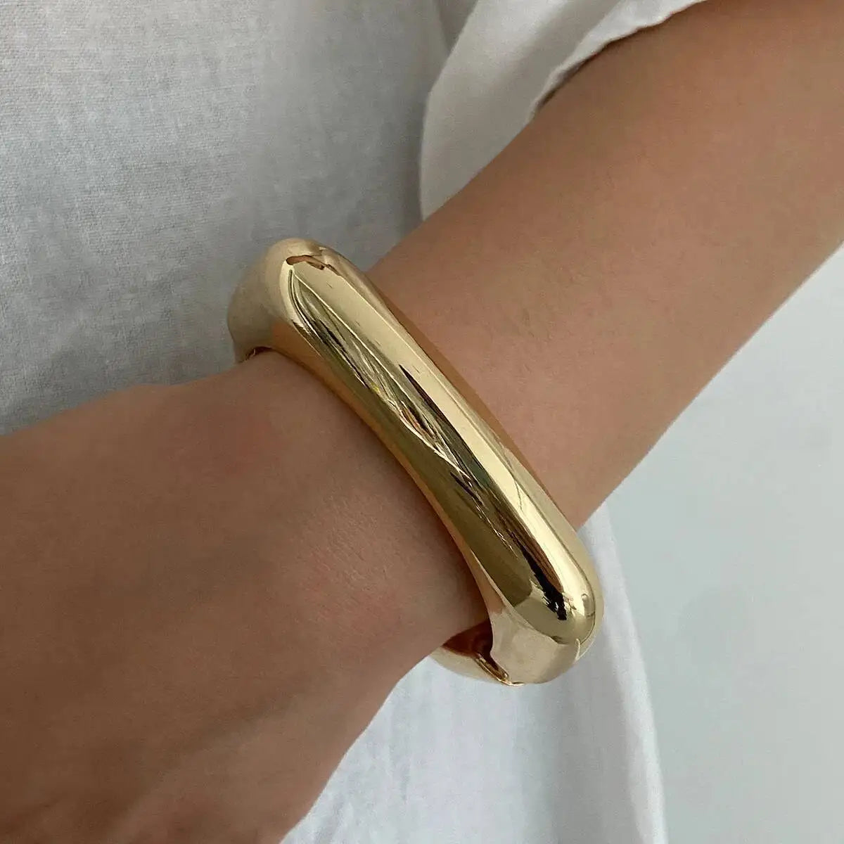 Acrylic Resin Boho Bangle Bracelet