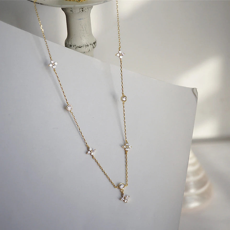 Four-Leaf Flower Zircon Necklace - Light Luxury Chain Pendant