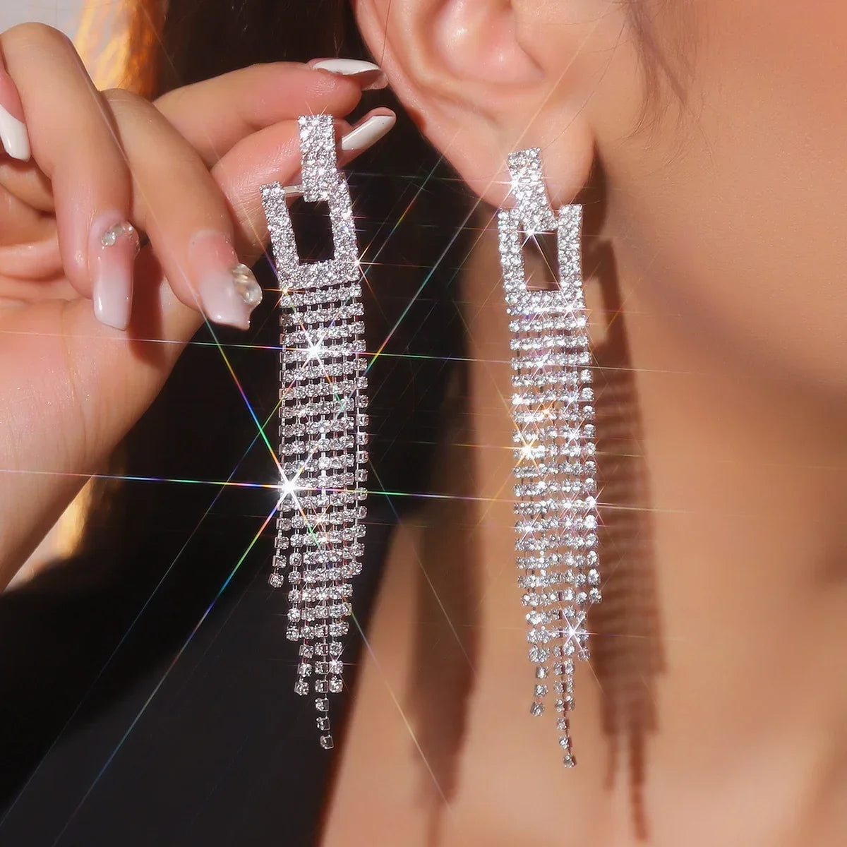 Luxury Custom Color Rhinestone Crystal Long Tassel Earrings for Women Bridal Drop Dangling Earrings Party Wedding Jewelry Gifts