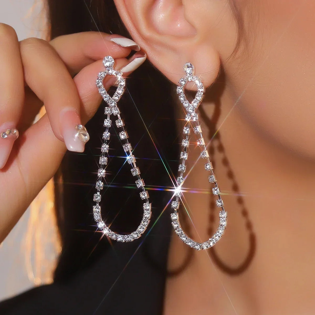 Luxury Custom Color Rhinestone Crystal Long Tassel Earrings for Women Bridal Drop Dangling Earrings Party Wedding Jewelry Gifts